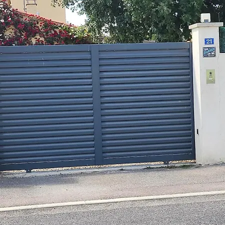 דירה Studio_en_roussillon